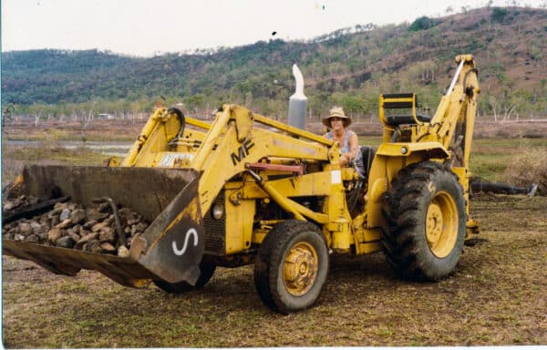 Del On Front End Loader Edited 2